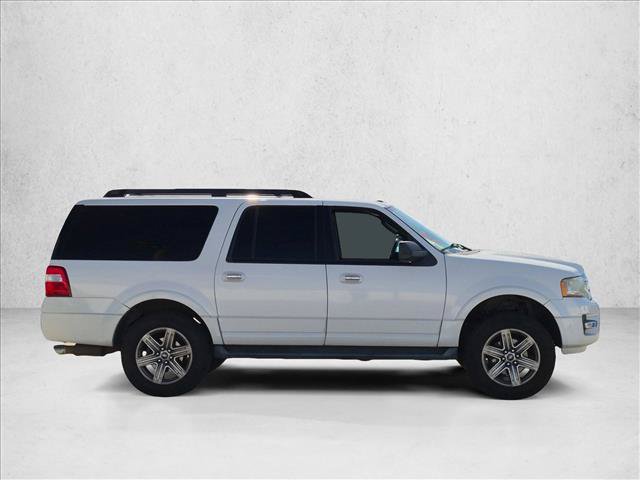 Used 2015 Ford Expedition EL XLT w/ Equipment Group 202A RWD image 4