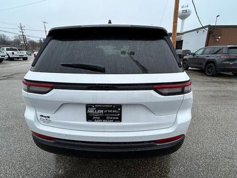 New 2026 Jeep Grand Cherokee 4WD image 4