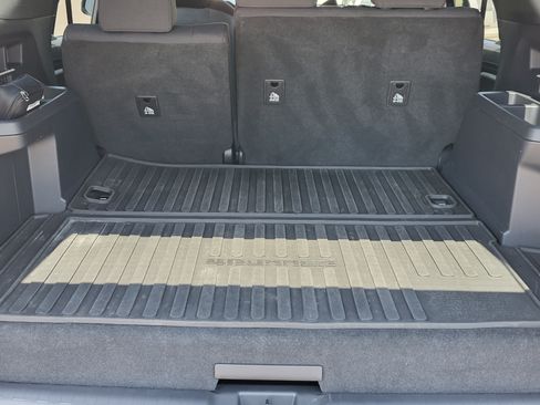 Certified 2025 Toyota 4Runner TRD Off-Road AWD/4WD image 24