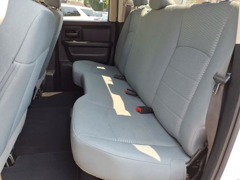 Certified 2019 RAM 1500 Express AWD/4WD image 12