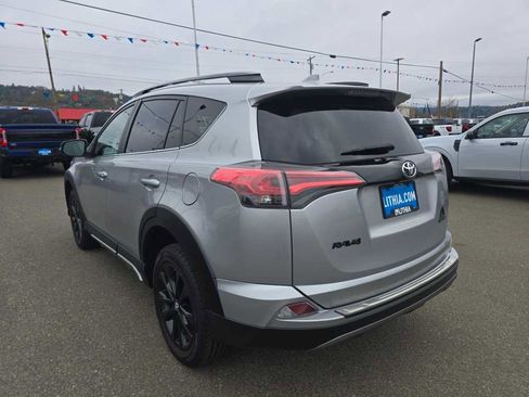 Used 2018 Toyota RAV4 Adventure image 3