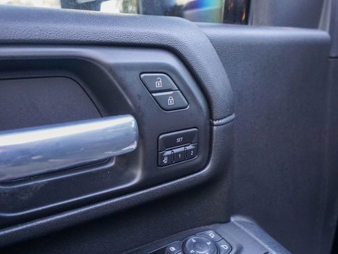 Used 2020 GMC Sierra 3500 Denali w/ Denali Ultimate Package image 19