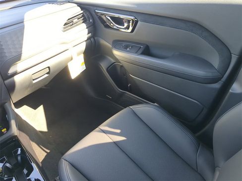 New 2026 Subaru Forester Limited image 15