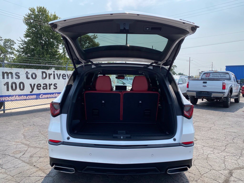 Used 2025 Acura MDX A-Spec AWD/4WD image 4