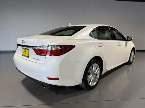 Used 2014 Lexus ES 350 FWD image 4