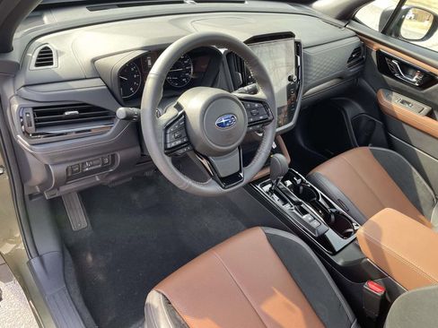 Used 2026 Subaru Forester Touring image 18