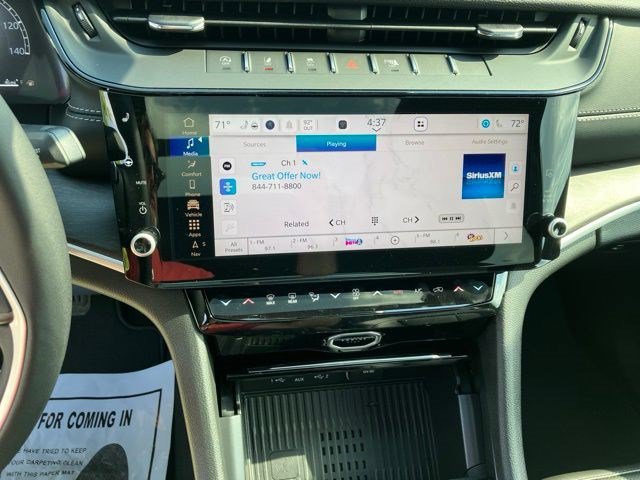 New 2026 Jeep Grand Cherokee Limited w/ Luxury Tech Group II AWD/4WD image 17