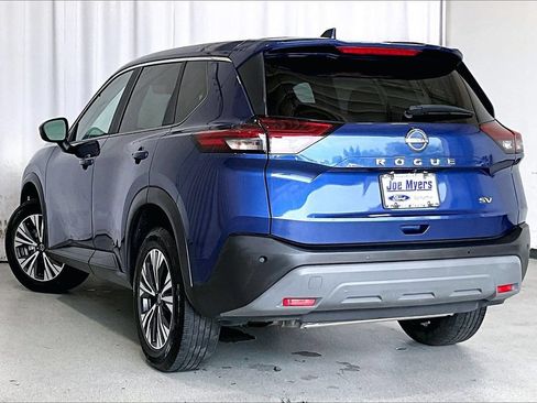 Used 2023 Nissan Rogue SV FWD image 10
