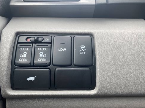 Used 2014 Honda Odyssey EX-L image 41