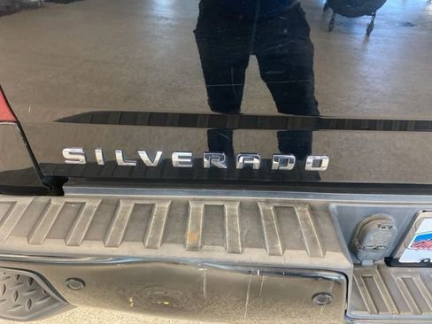 Used 2017 Chevrolet Silverado 1500 LTZ Z71 w/ LTZ Plus Package image 8