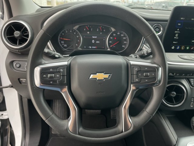 Used 2024 Chevrolet Blazer LT AWD/4WD image 14