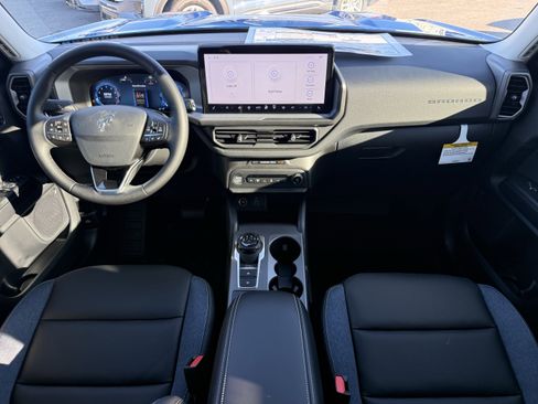 New 2025 Ford Bronco Sport Outer Banks AWD/4WD image 16
