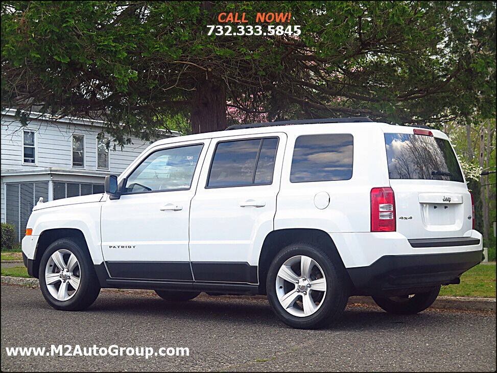 Used 2015 Jeep Patriot Latitude AWD/4WD image 3