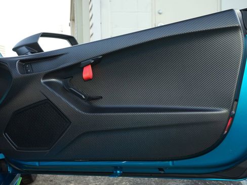 Used 2022 Lamborghini Huracan STO image 19