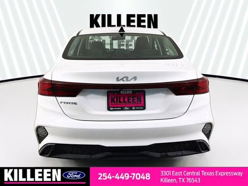 Used 2024 Kia Forte LXS image 7