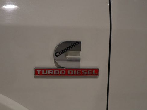 Used 2024 RAM 3500 Limited image 40