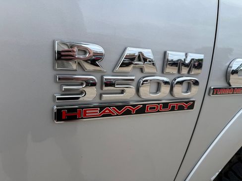 Used 2016 RAM 3500 Laramie Longhorn AWD/4WD image 12