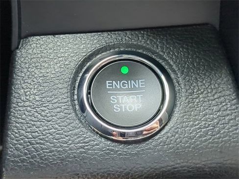 Used 2020 Ford F250 Platinum w/ FX4 Off-Road Package image 29