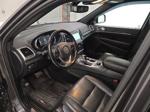 Used 2021 Jeep Grand Cherokee Limited w/ Trailer Tow Group IV image 14