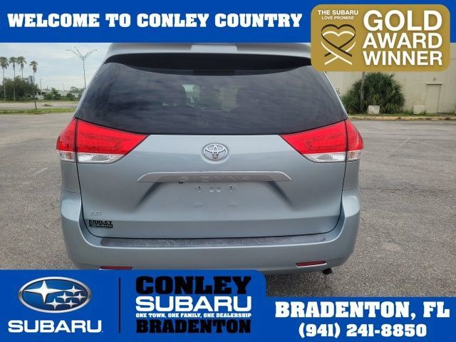 Used 2014 Toyota Sienna LE FWD image 7