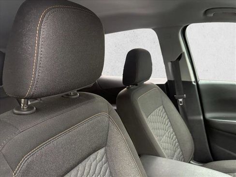 Used 2019 Chevrolet Equinox LT image 24