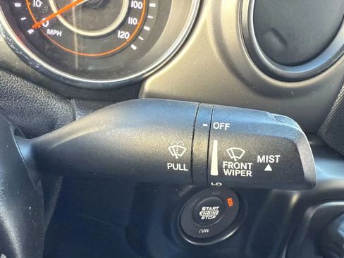 Used 2021 Jeep Gladiator Sport image 13