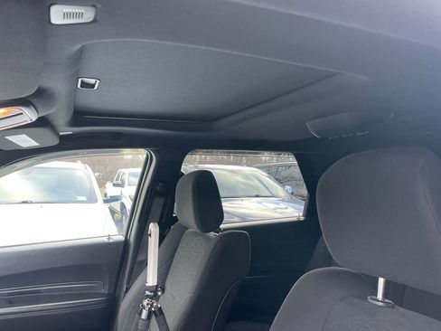 Used 2022 Dodge Durango SXT w/ Blacktop Package image 37