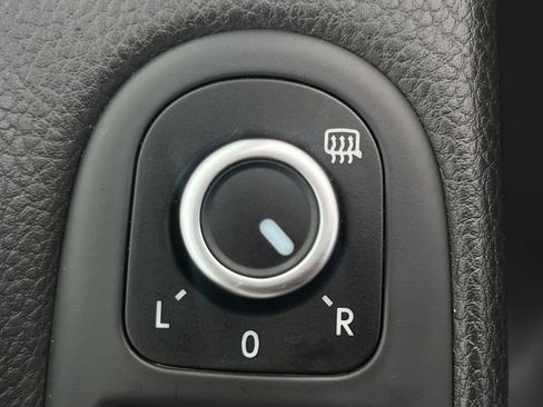 Used 2012 Volkswagen GTI 4-Door FWD image 73