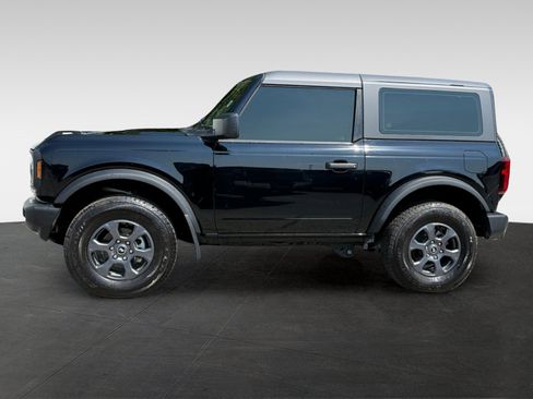 Used 2025 Ford Bronco 2-Door AWD/4WD image 8