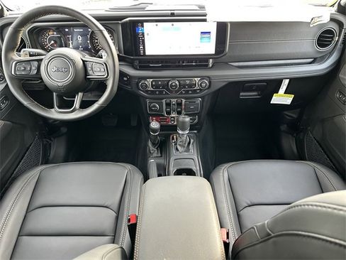 New 2025 Jeep Wrangler Unlimited Rubicon 392 image 11