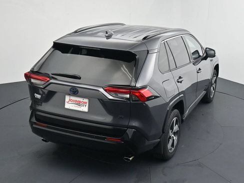 Used 2021 Toyota RAV4 SE w/ Weather & Moonroof Package AWD/4WD image 29