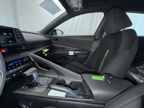 New 2026 Hyundai Elantra Sport FWD image 4