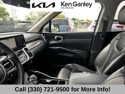 Certified 2023 Kia Sorento S FWD image 45