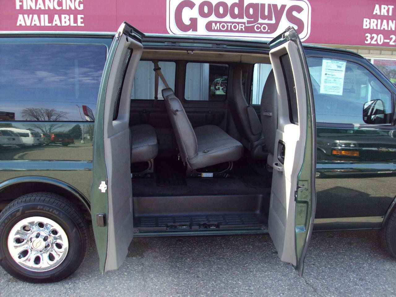 Used 2014 Chevrolet Express 1500 LT w/ LT Preferred Equipment Group AWD/4WD image 10
