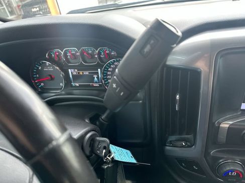 Used 2018 Chevrolet Silverado 1500 LT w/ All Star Edition AWD/4WD image 21