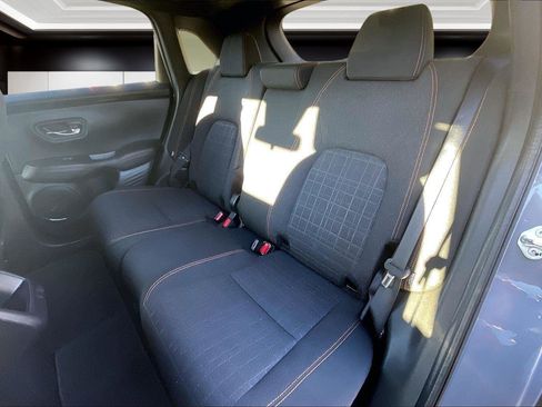 Used 2023 Honda HR-V Sport image 28