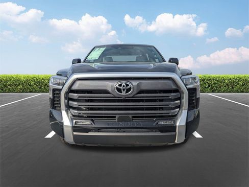 New 2026 Toyota Tundra Limited AWD/4WD image 9