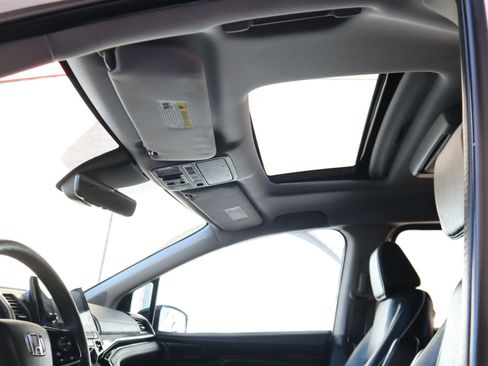 Used 2022 Honda Odyssey Elite image 43
