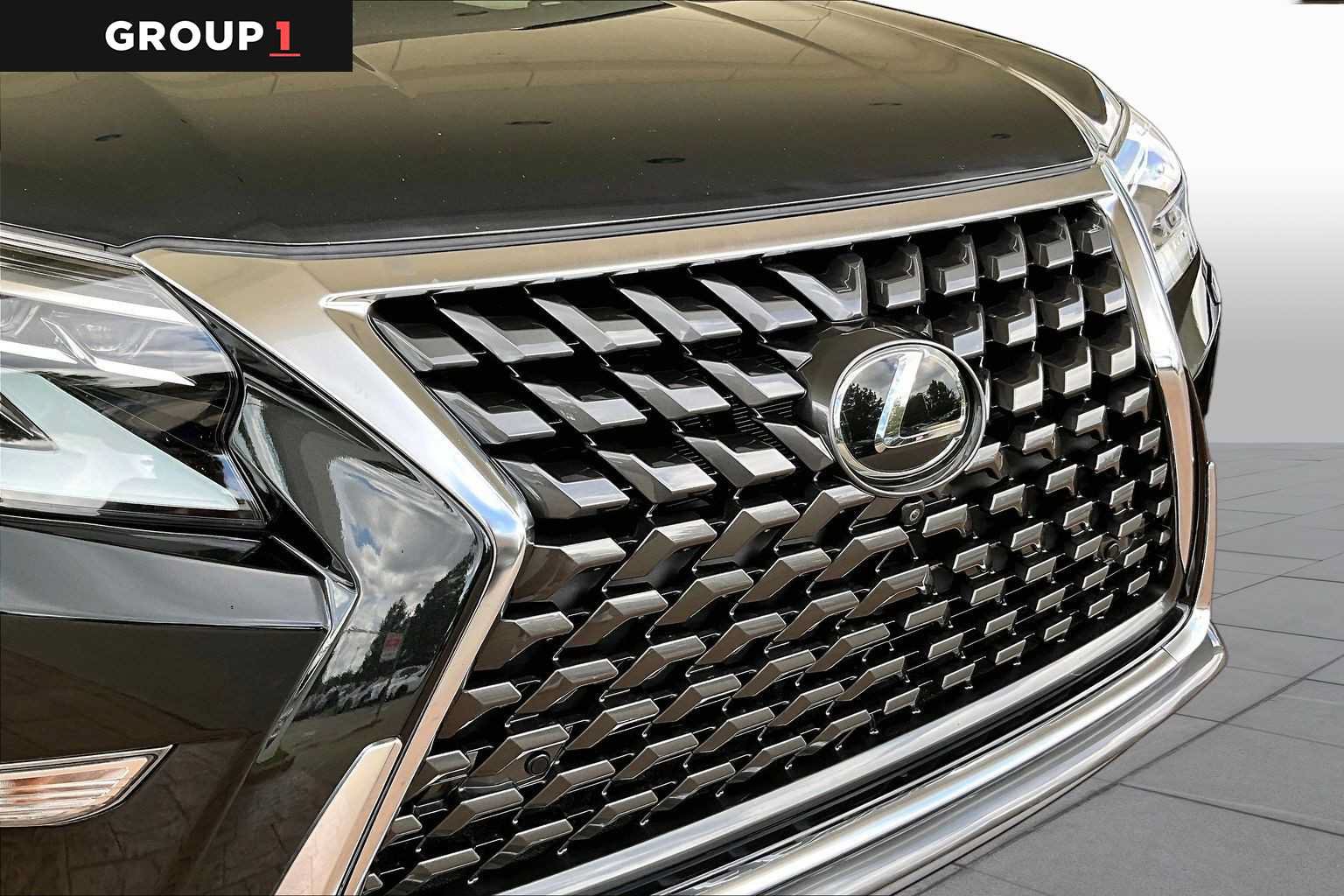 Certified 2023 Lexus GX 460 Luxury w/ Sport Design Package AWD/4WD image 27