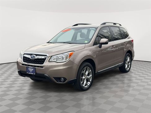 Used 2016 Subaru Forester 2.5i Touring w/ Eyesight & Navigation System image 3