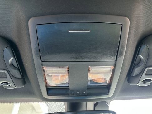 Used 2023 Dodge Challenger GT image 18