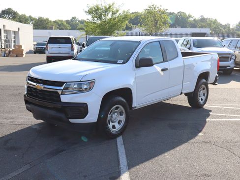 Used 2021 Chevrolet Colorado W/T w/ WT Convenience Package RWD image 5