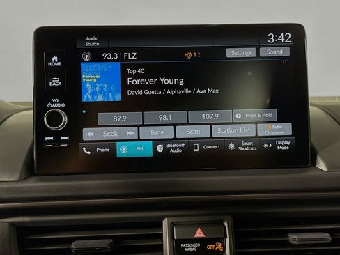 New 2025 Honda Pilot TrailSport image 16