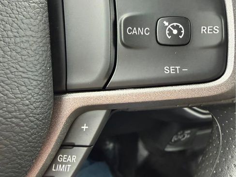 Used 2024 RAM 3500 Tradesman image 21