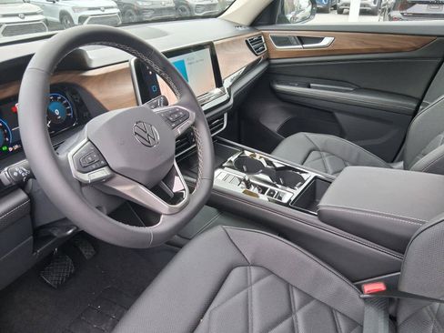 New 2026 Volkswagen Atlas SE AWD/4WD image 13