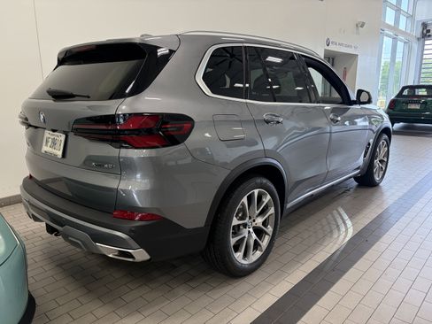 Used 2026 BMW X5 xDrive40i AWD/4WD image 5