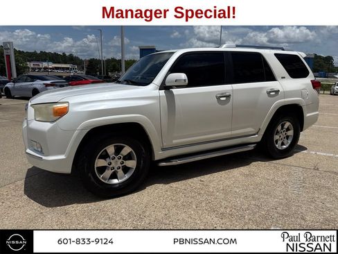 Used 2011 Toyota 4Runner SR5 RWD image 2