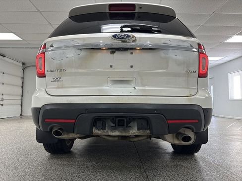 Used 2011 Ford Explorer Limited w/ Luxury Seating Pkg image 33