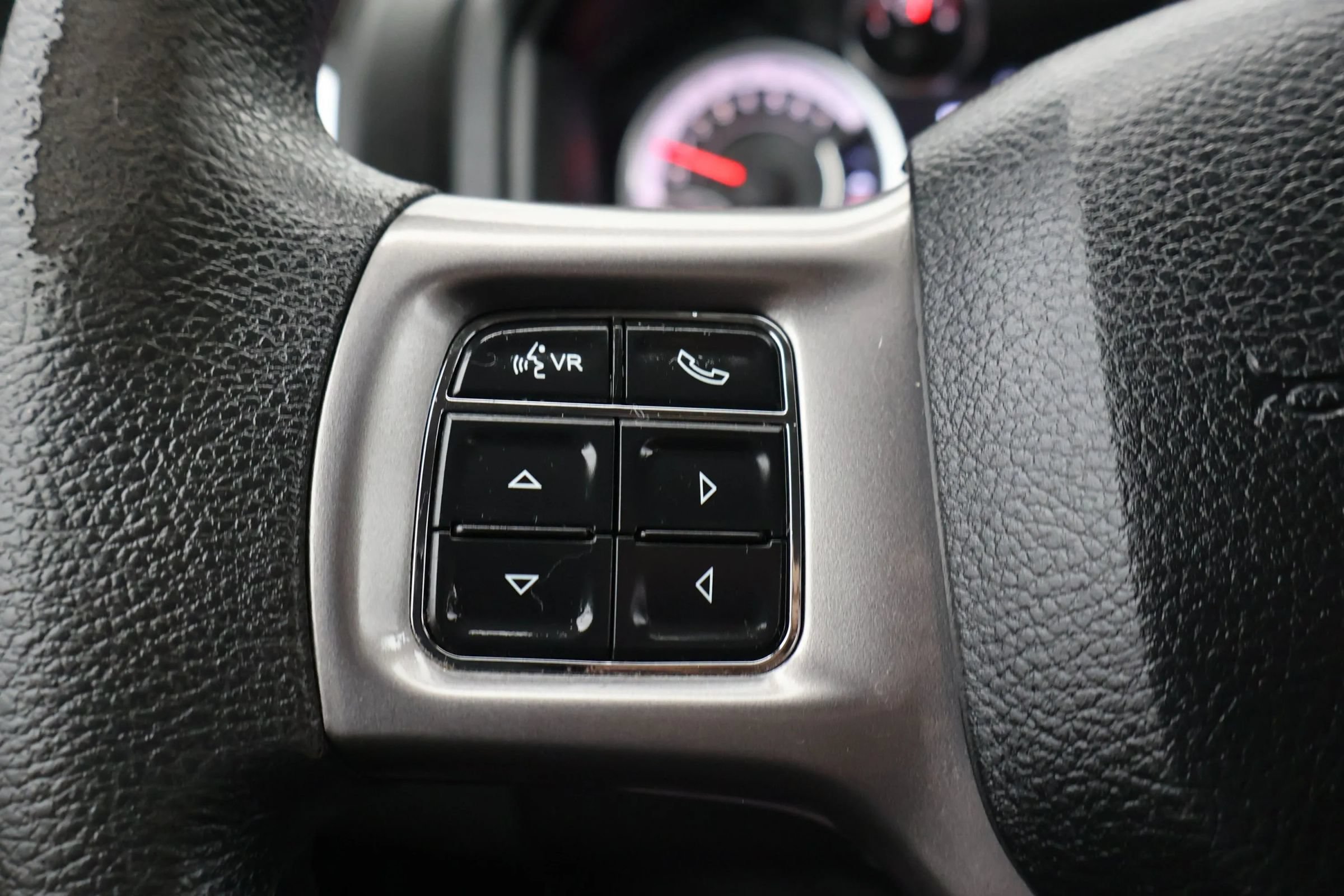 Used 2022 RAM 1500 Classic SLT w/ Electronics Group AWD/4WD image 21