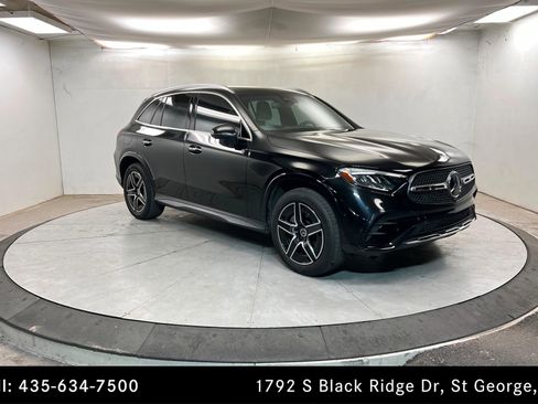Used 2023 Mercedes-Benz GLC 300 w/ AMG Line image 7